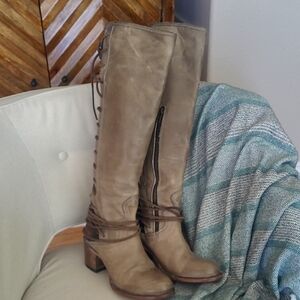 Freebird Coal Knee-High Leather Boots Size 9, Like New